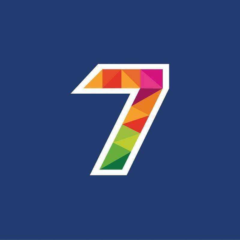 logo-7 CREATIVOS